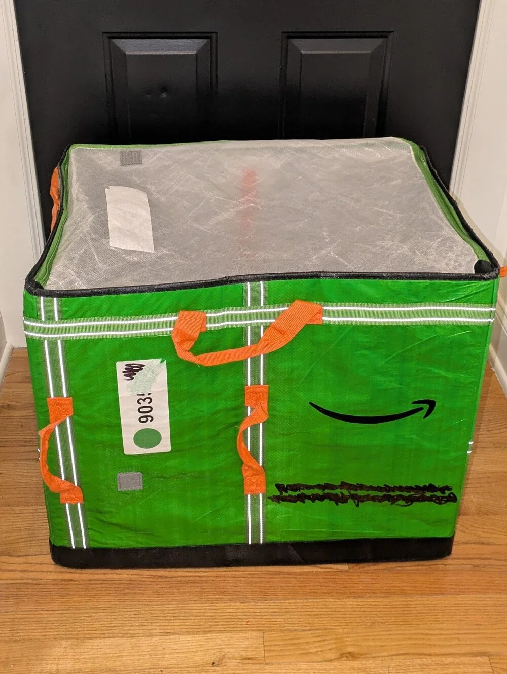Great Condition Giant zippered tote bag, xl storage bag